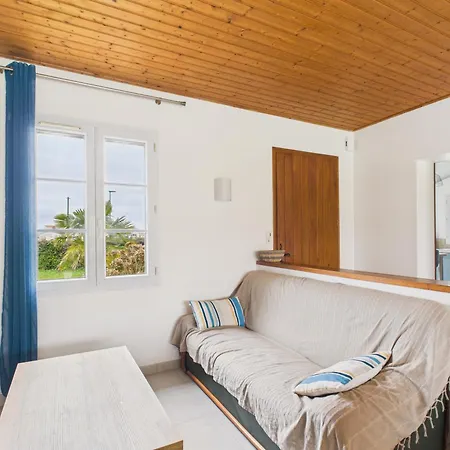 800m De La Plage, Jolie Maison Pour 6 Avec Jardin