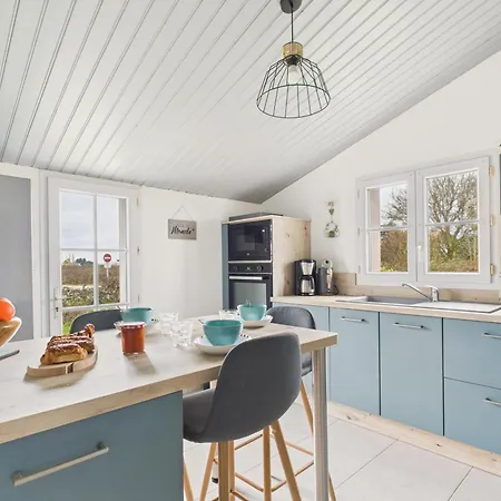 800m De La Plage, Jolie Maison Pour 6 Avec Jardin Casa vacanze Barbâtre
