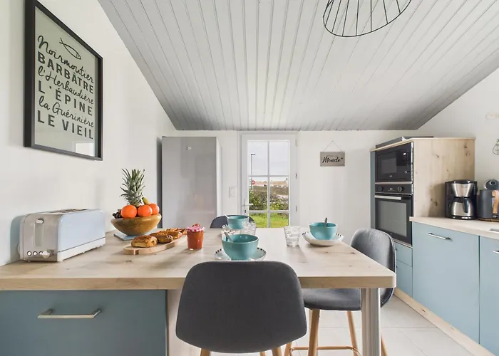 800m De La Plage, Jolie Maison Pour 6 Avec Jardin Hébergement de vacances