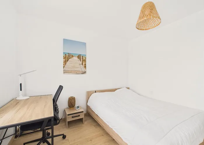 800m De La Plage, Jolie Maison Pour 6 Avec Jardin