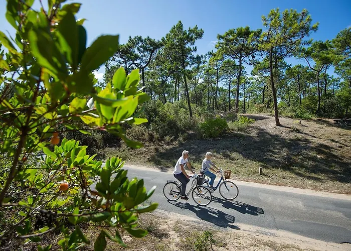 Hébergement de vacances 800m De La Plage, Jolie Maison Pour 6 Avec Jardin *
